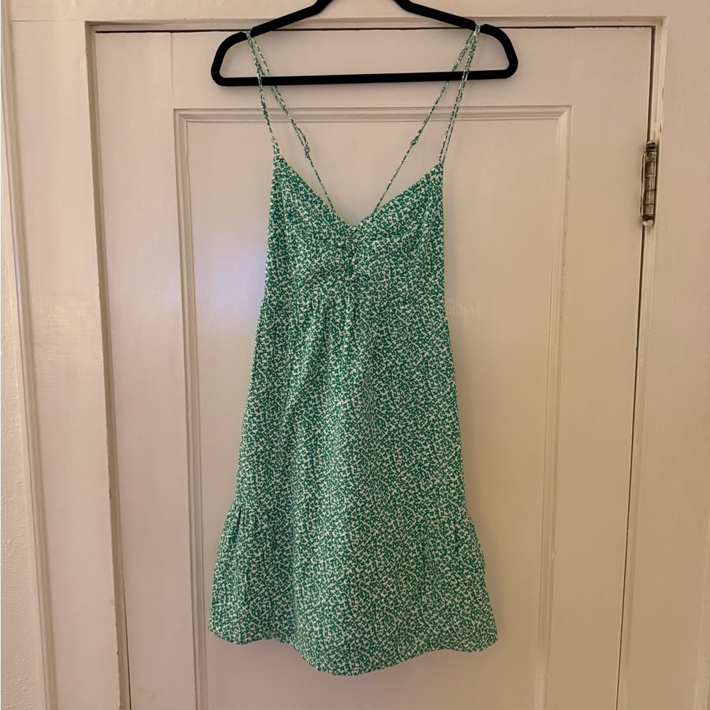 Vestique Green Floral Spaghetti Strap Dress